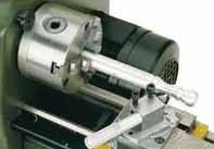 NO 24 061 Gerätehalter zum Rundschleifen auf Drehmaschinen Stufenspannpratzen, aus Stahl gefräst Schneideisenhalter mit Schneideisen für Außengewinde von M 3 bis M 10 Aus Stahl 30 x 10 x 65 mm.