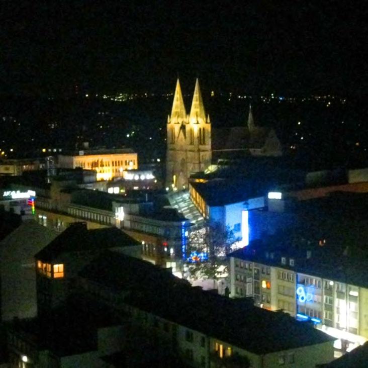 Wenke 12.05.13 solingen mosaik Solingen bei Nacht 5/28 Die Skyline von Solingen-Innenstadt.