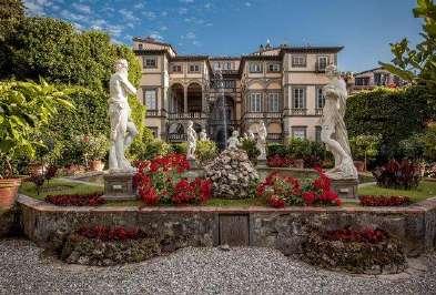 Besichtigung von Lucca und dem Palazzo Pfanner mit exklusivem Aperitif im Garten des Palastes Nach einem