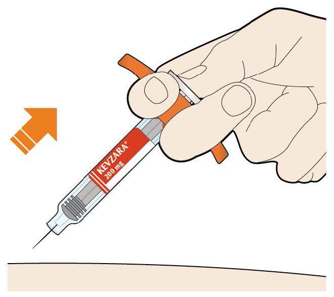 5. Prüfen Sie, ob die Spritze leer ist, bevor Sie die Nadel herausziehen. Ziehen Sie die Nadel in dem gleichen Winkel heraus, mit dem Sie hineingestochen haben.