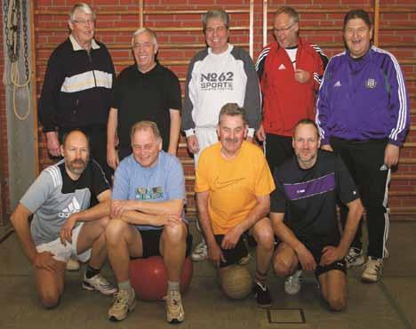 Turnen Senioren den Geschichtsbüchern des SV Spellen stöbern kann, der findet unsere Gruppe z.b. im Jahre 1976 unter Männergymnastik mit damals 22 Mitgliedern.