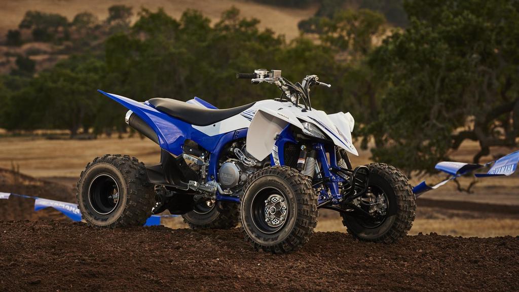 Yamaha Sport ATVs Wir wissen: Racing ist Kompromisslos. Es geht darum, der Beste zu sein. Diese Technologie spiegelt sich im Design von jedem Yamaha Sport ATV wider.