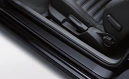 Volkswagen Original Einstiegsleistenfolie transparent Wie ein unsichtbarer Schutzschild lässt sich die passgenaue, transparente Volkswagen Original Schutzfolie auf die lackierten Einstiegsbereiche