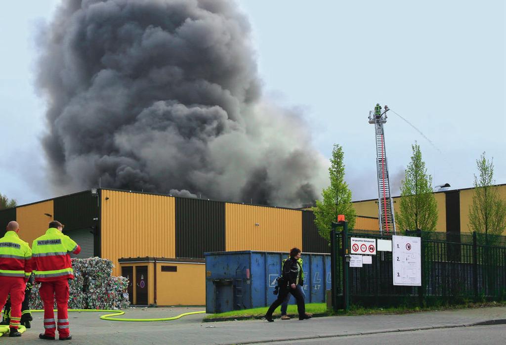 Foto: dpa/picture Alliance Ein Brand kann Betriebe ruinieren. Umso wichtiger ist Schutz gegen das finanzielle Risiko.