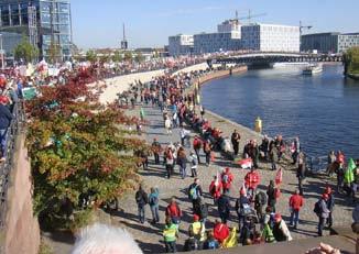 Demoteilnahmen TTIP, CETA & Co Demo Berlin: 250.000 Teilnehmer!!! Am 10. Oktober haben im Rahmen der internationalen Aktionswoche gegen ttip rund 250.000 Menschen demonstriert.