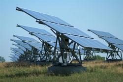 Die SOLON AG für Solartechnik wurde 1997 gegründet und war mit dem Börsengang 1998 das erste börsennotierte Solarunternehmen in Deutschland.