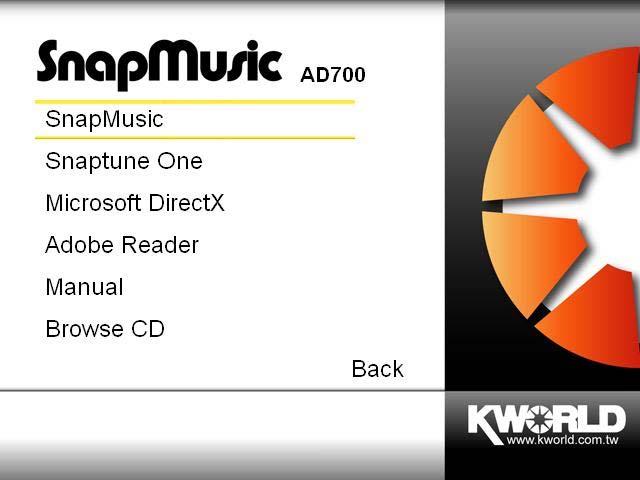 1 Legen Sie die InstallationsCD in das CD-ROM-Laufwerk. Die autorun Seite ersccheint, wie links im Bild zu sehen. Wählen Sie bitte: SanpMusic Mobile 700.