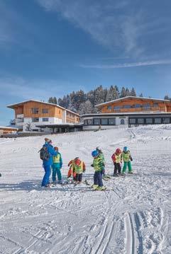 SKIWELT WILDER KAISER BRIXENTAL Das größte zusammenhängende Skigebiet Österreichs sorgt mit 284 bestens präparierten Pistenkilometern und 90 Liften und Bahnen für pures Skivergnügen.