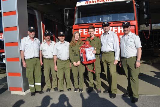 Bericht der Feuerwehr Enzenkirchen Jugend Gold Am Samstagnachmittag des 01. April 2017 fand in Rainbach im Innkreis die Abnahme des Feuerwehrjugendleistungsabzeichens in Gold statt.