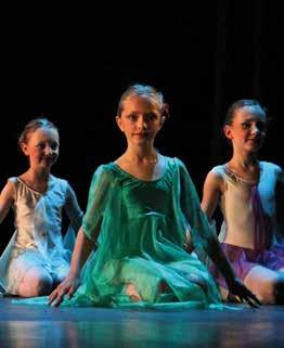 14 Ballett Soiree - Ballett in zwei Akten 6 Ballettabende haben an unserer Musikschule seit vielen Jahren Tradition, nämlich seit Edith Sailer 1989 die ersten Ballettschüler(innen) an der damaligen