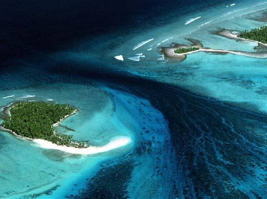 Sinking Islands im Pazifik Foto: Brot für die Welt kleine Inselstaaten: - Carteret - Inseln - Kiribati - Malediven - Marshall-Inseln - Palau - Salomon -