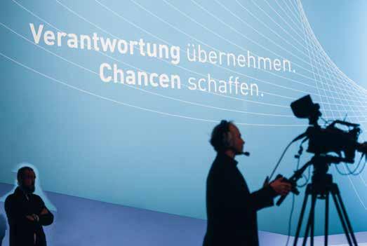 Sehr geehrte Damen und Herren, der Deutsche Arbeitgebertag ist der größte wirtschafts- und sozial politische Kongress der gesamten deutschen Wirtschaft und schon lange