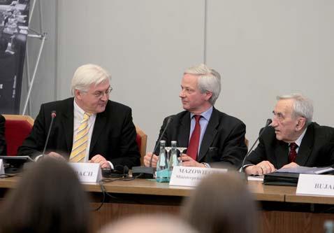 7. - 9. Februar 2009 20 Jahre Runder Tisch in Polen und Deutschland Demokratie und Freiheit in Europa Auf einer dreitägigen Konferenz zum 20.