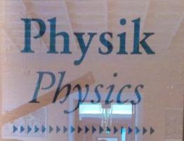 Wir beginnen unsere Forschungsreise am Eingang der Physik-Abteilung. Hinweise: Es gibt hier im Museum wahnsinnig viel zu entdecken.