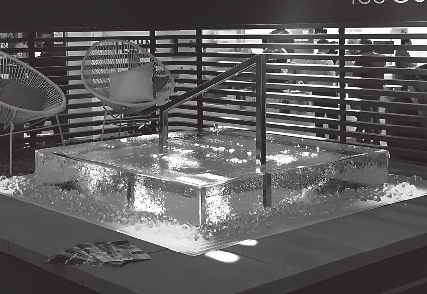 COLD DIP / Kalttauchbecken Ice Cube - Kalttauchbecken mit Glasrand cm hoch aus,0 cm starkem crylglas - Beckenkörper aus