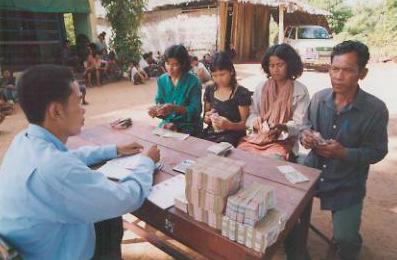 Investitionsbeispiel Beispiel einer festverzinslichen Anlage in Microfinance Kambodscha