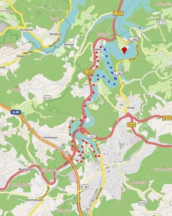 (Karte nach openstreetmap.org/de). Die vorgeschlagene Wanderstrecke von Olpe nach Sondern ist rot markiert.