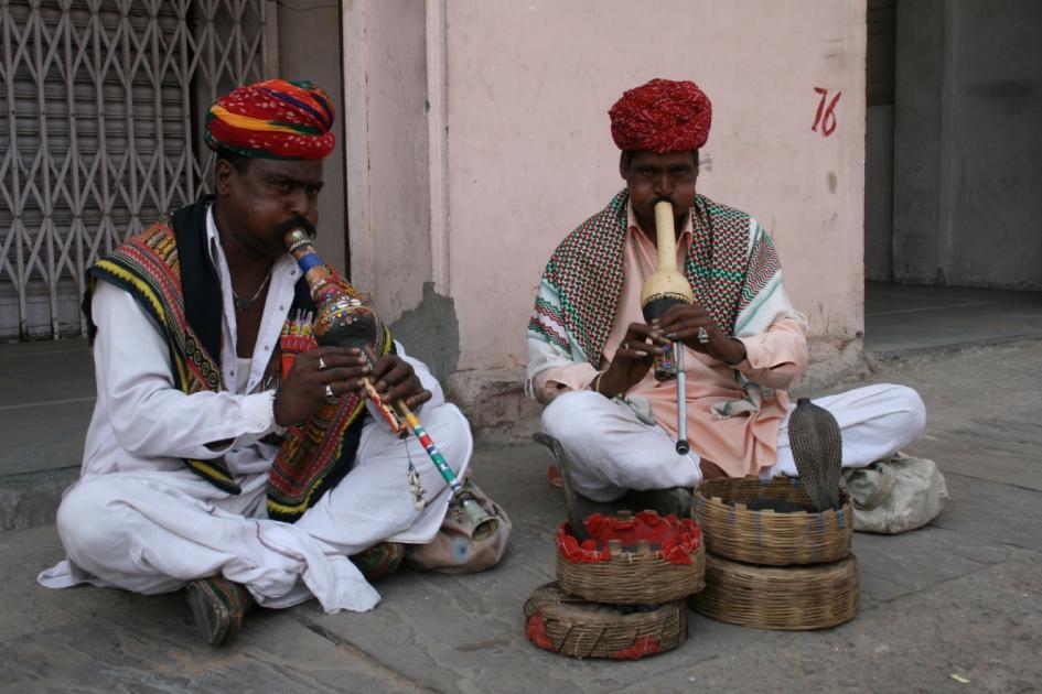 Termine: Täglich außer Sonntags Reiseverlauf: Neu-Delhi Jaipur Agra Neu-Delhi Höhepunkte: Die Metropole Neu-Delhi mit Ihren
