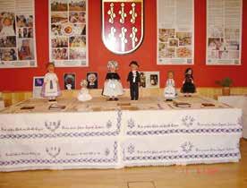 Tibor Habjánecz. Die Mitglieder der Gruppe waren: Ilona Habjánecz-Kóbor, Elisabeth Podolszky-Teppert, Angela Schenk, Hermina Kiss und Margit Schulteisz.
