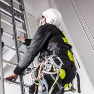 Leiter-Qualität. Unsere schienen- und seilbasierten Steigschutzsysteme bieten höchste Sicherheit beim Auf- und Abstieg und sind auch vormontiert erhältlich.