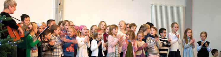 Die Kinder der Kita Lindholzpark begrüßten die Gäste mit einem Krippenspiel und dem bekannten Lied Die Weihnachtsbäckerei.