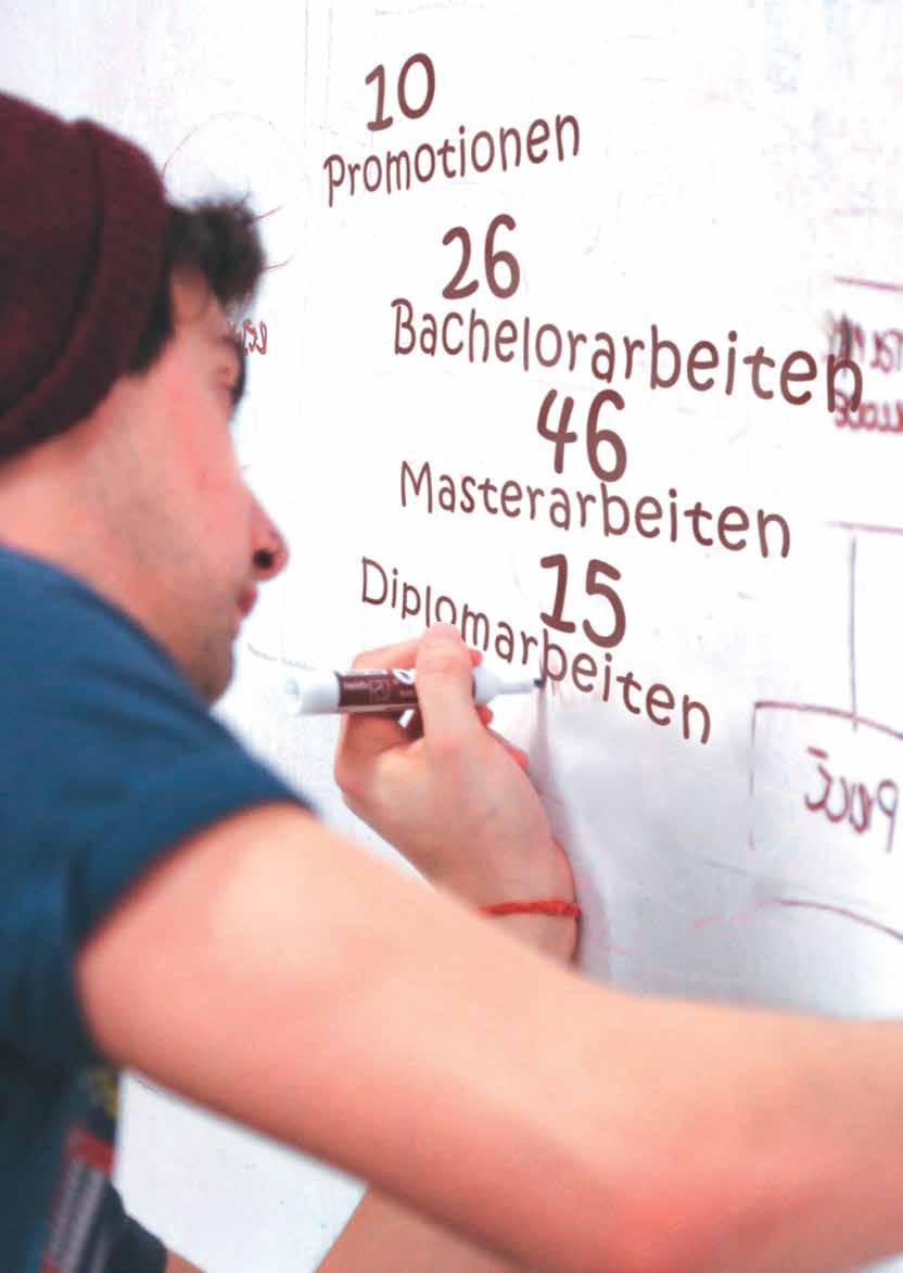 Dissertationen/ Abschlussarbeiten Dissertationen Oliver Künzler Die selbstähnliche Kennlinie Betriebskennlinien als Benchmarking und Managementinstrument im Dortmunder Prozesskettenparadigma.