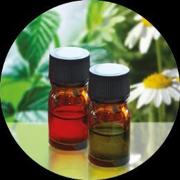 Aromatherapie Wirksamkeit bei Demenz nicht belegt Bei Demenzpatienten werden neben der medikamentösen Therapie unterschiedliche unterstützende nicht-medikamentöse Verfahren wie z. B. die Aromatherapie mit ätherischen Ölen angewendet.