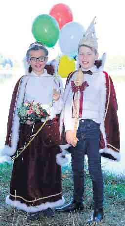 Prinz Noel der I und Prinzessin Lilli die I Lilli ist elf Jahre und besucht die 5. Klasse der Gesamtschule Nettetal. Mit dem Karnevalsvirus wurde sie bereits im Mutterleib infiziert.