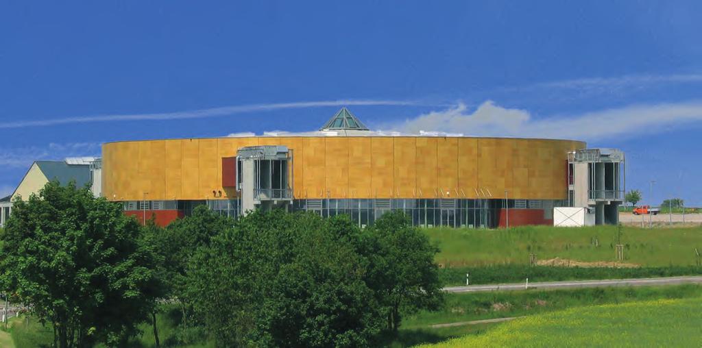 Arena Hohenlohe Die»Arena Hohenlohe«bei Ilshofen ist seit dem Jahr 2005 Anziehungspunkt für viele Veranstalter geworden.