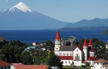 Puerto Montt Puerto Varas Alleine der Blick über den Lago Llanquihue hinauf auf die heroischen Vulkane Osorno und Calbuco ist einen Besuch dieser lieblichen Stadt im Süden Chiles allemal wert.