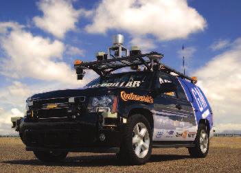 DARPA Urban Challenge 2007: autonomes Fahrzeug Boss siegt mit Umfeldsensorik und Know-How von Continental Ein mit Umfeldsensoren und Know-How von Continental ausgestattetes Roboterfahrzeug hat im