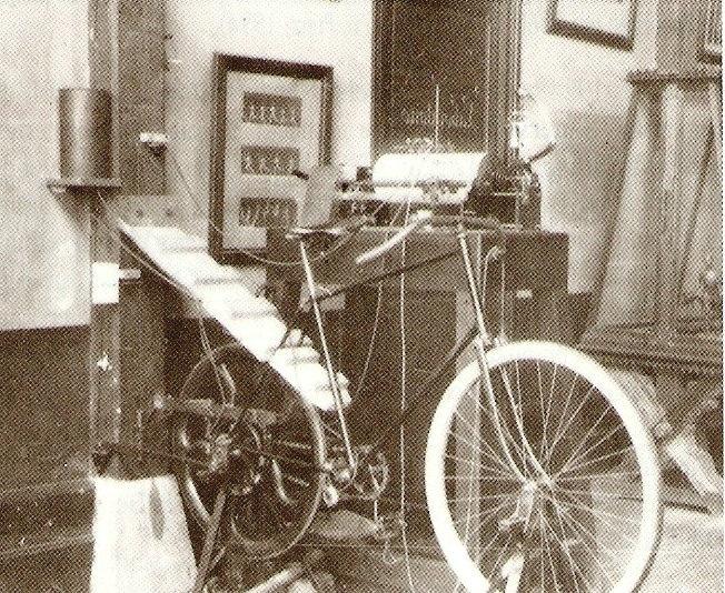 6.4 Das erste Fahrradergometer Sieben Jahre später, genauer gesagt im Jahre 1896, entstand das erste Fahrradergometer der Welt.