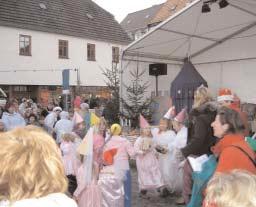 Weihnachtsmarkt. Ein besonderer Dank gilt den beiden Kindergärten in Lunzenau und Elsdorf sowie der Evang.
