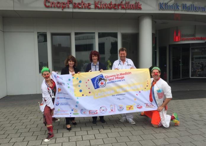 Zur Eröffnungsveranstaltung sorgten die Klinik-Clowns Hamburg für Lachen, Freude und natürlich jede Menge Information in den Hallen und Sälen.