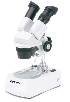 STEREO SERIE Hauptsitz Optika Microscopes ist die optische Mikroskopie-Abteilung der M.A.D. Apparecchiature Scientifiche.