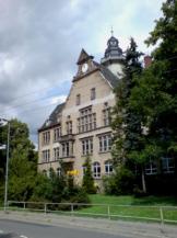 Schulgebäude Trützschlerstraße 10 seit Sommer 2002 keine schulische Nutzung Sporthalle bis Januar 2007 von