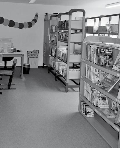 15 Schule Eröffnung der Schulbibliothek an der Grund-und Oberschule Müllrose Endlich ist es so weit.