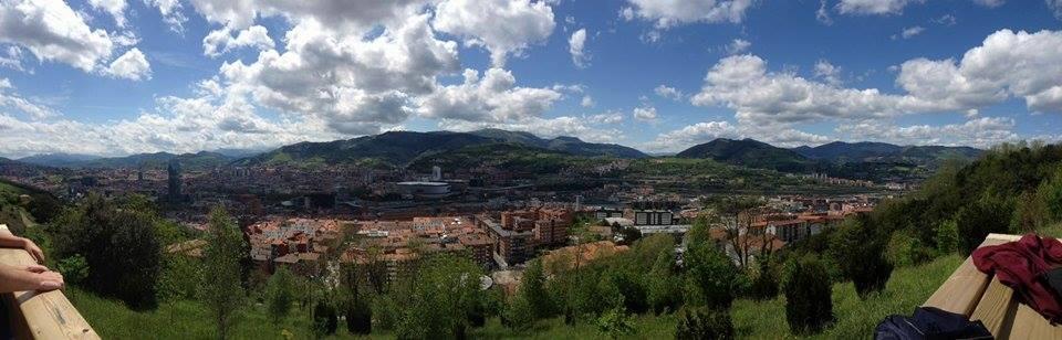 Erfahrungsbericht Erasmus in Bilbao Sommersemester 2016 Vorbereitung Das vergangene Erasmus-Semester in Bilbao war in meinem Fall eher eine Blitzstart-Aktion als ein lang im Vornherein geplanter