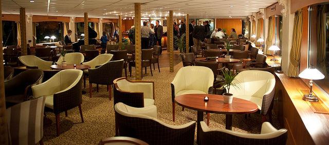 Die MS Princess zählt zu den Komfort-Passagierschiffen und verfügt neben dem hell eingerichteten Restaurant über einen Salon und insgesamt 49 Außenkabinen.