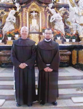 Herzlich willkommen heißen wir unsere neuen Franziskanerpatres P. Silvester und P. Igor. Sie wurden beim Festgottesdienst des hl. Franziskus am 4. Oktober begrüßt und eingeführt.