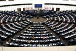 Europäisches Parlament Zuwachs an Befugnissen bis heute kein gleiches Wahlrecht innerhalb der EU Vertretung der Bürger innerhalb des EP richtet