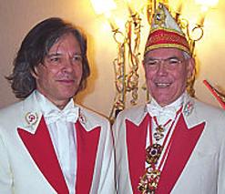 Herrenessen 2004 Onkel Jürgen ist jetzt Gardist Prinzengarde nahm Jürgen Drews, den König von Mallorca im Duisburger Hof in die Reihen des illustren Korps à la suite auf.