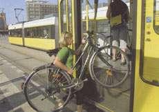 Beispiel 1: Fahrradmitnahme BVG: Keine aktuellen Daten zu Mitnahmezahlen, liegt allerdings deutlich unter S-Bahn (u. a. wg.
