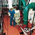 Hochdruckreiniger pneumatisch/hydraulisch KLU/KOS Pneumatisch und hydraulisch betriebene Hochdruckreiniger Pneumatisch und hydraulisch betriebene Hochdruckreiniger sind ideal geeignet für gefährliche