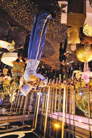 BEAUTY ZIRKUS DIE PREISVERLEIHUNG Beauty Zirkus das besondere Erlebnis Die Preisverleihung unseres diesjährigen BEAUTY FORUM Readers