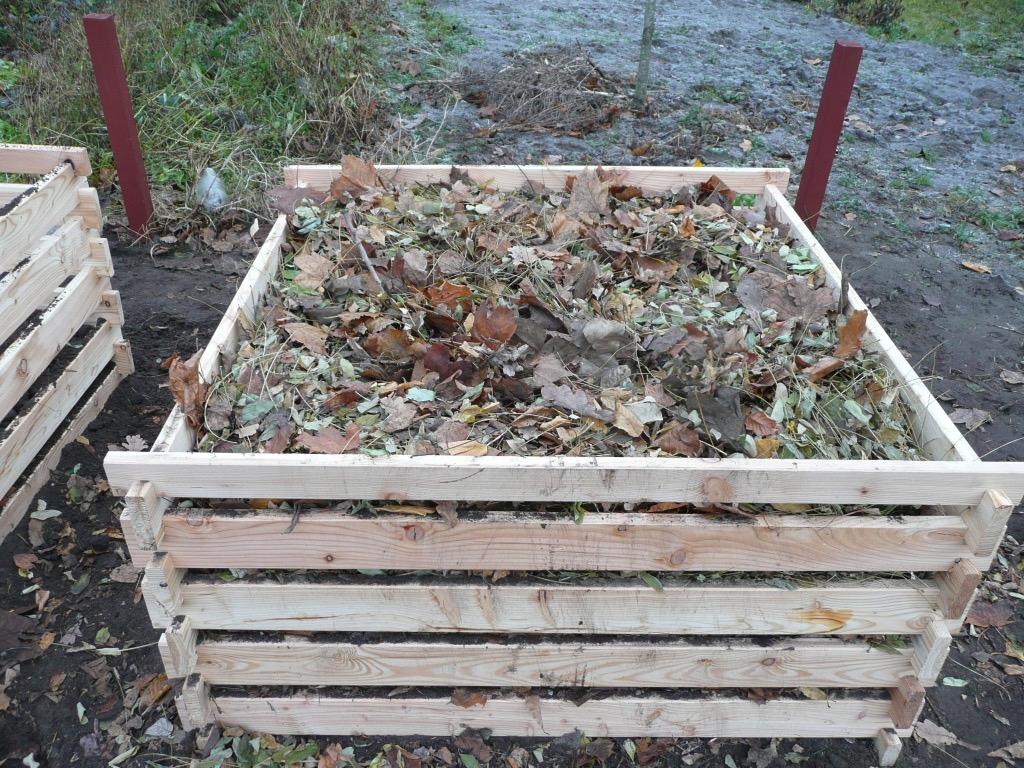 Berliner Gartenwe,er We,bewerb Berliner Klima Schule: Kompostprojekt Lage der Messfühler in den Komposthaufen Vergleich der