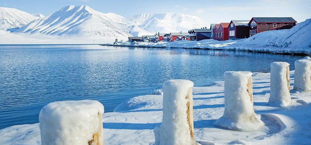 3. Tag Im Eisbärenland Nordspitzbergen Heute bewundern Sie die faszinierende arktische Naturvielfalt auf der Fahrt entlang der Westküste immer gen Norden.