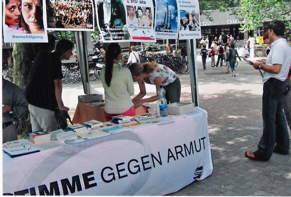 Asienstudien der Universität Hamburg organisiert. Die Aktion wurde drei Tage lang durchgeführt.