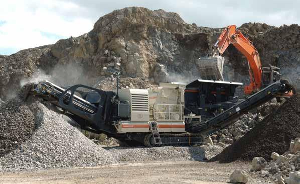 Lokotrack LT1415 Lokotrack LT1418E Ein großer Zuschlagstoff-Produzent in Irland, die Roadstone Provinces Ltd, setzt einen seiner fünf Lokotrack LT1415 Prallbrecheranlagen im Steinbruch Bunratty