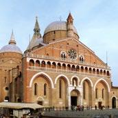Bronzeportalen und die Kirche Santa Croce, welche die Gräber einiger bekannter Florentiner beherbergt wie z.b. Michelangelo, Galileo und Macchiavelli.